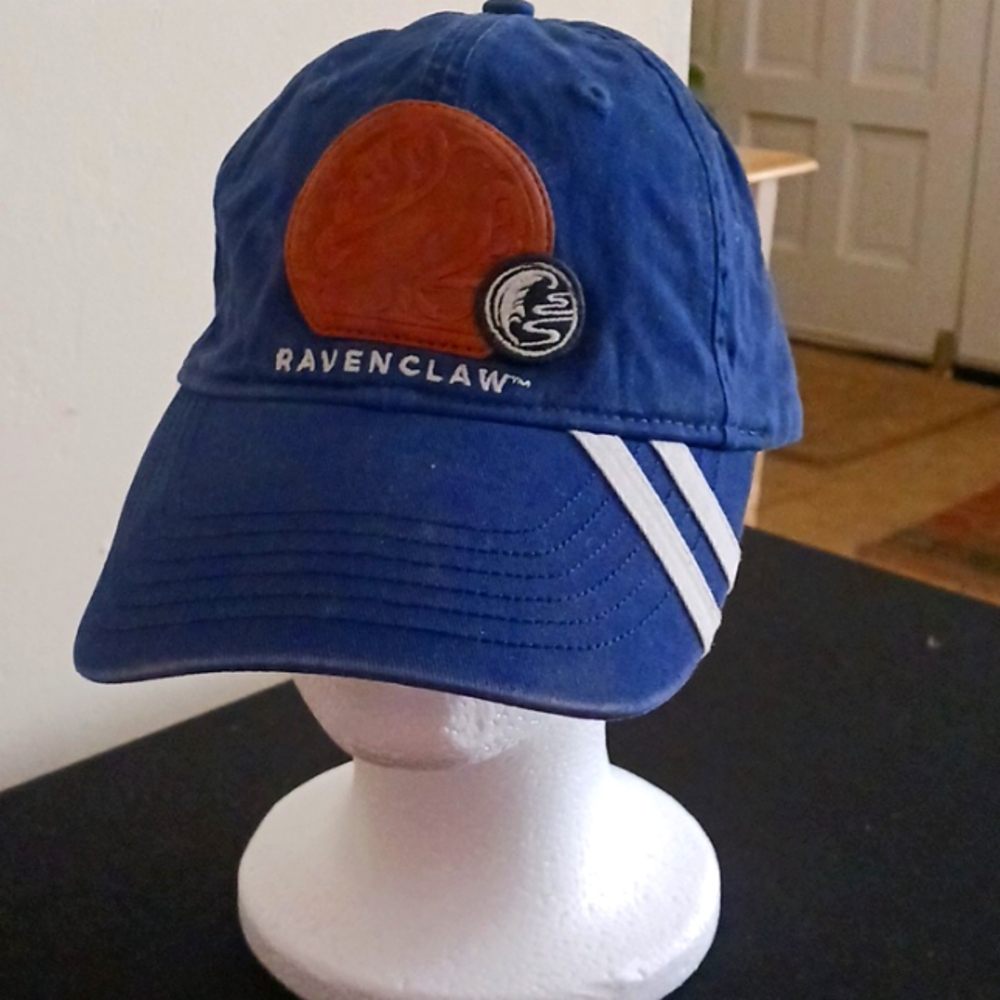 RAVENCLAW CAP navy blue LEATHER ENBOSSED  2007 Vtg  Harry Potter